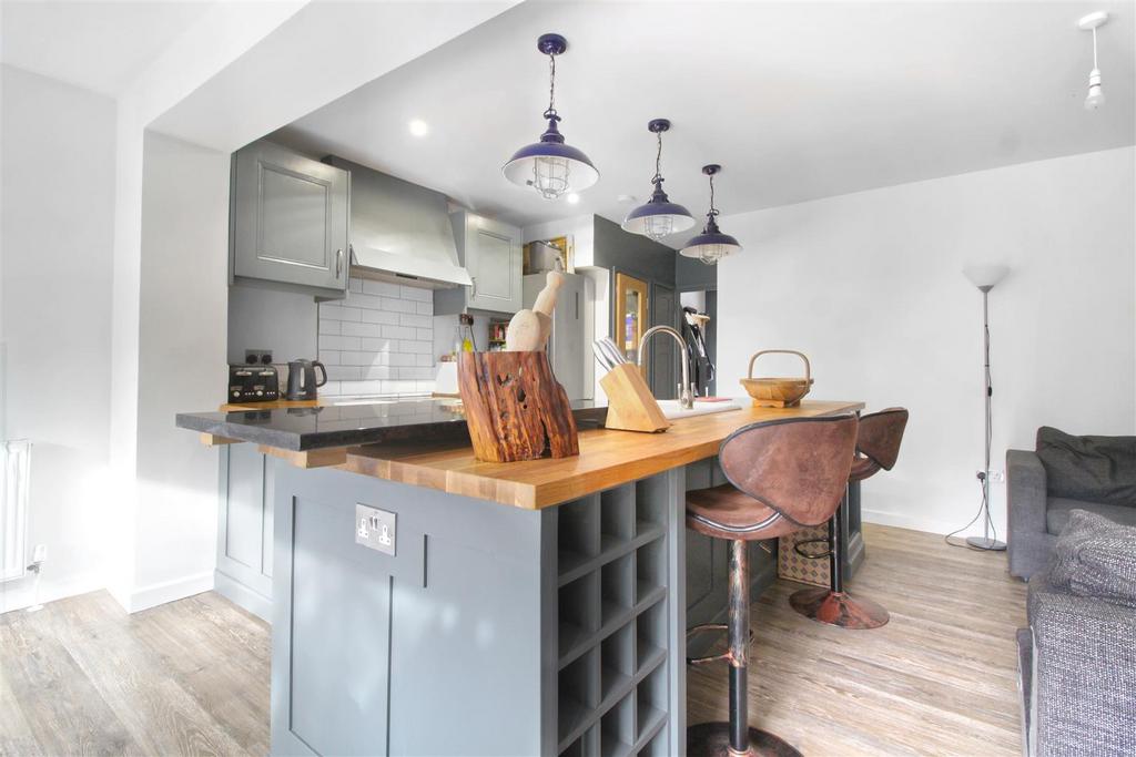Tower Road, Ware 4 bed semidetached house for sale £700,000