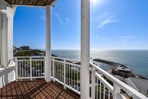 2 exquisite homes available in Ventnor