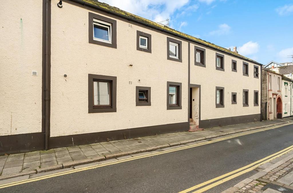 Queen Street, Whitehaven CA28 2 bed apartment for sale £50,000