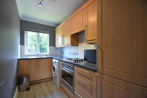 1 bedroom apartment to rent, Waterside Court, Waterside, Chesham, HP5