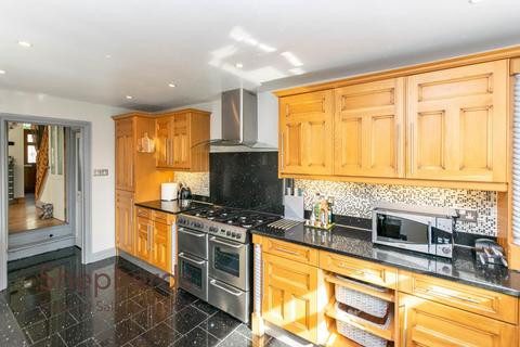 29 Lordship Road, Cheshunt, Waltham Cross, EN7 5DR
