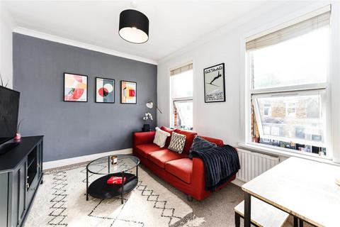 64a Boundary Road, London, E17 8JU