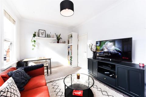 64a Boundary Road, London, E17 8JU