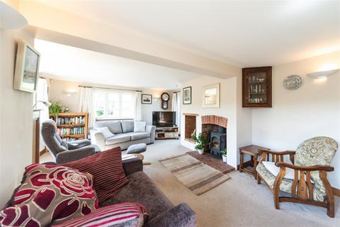 3 bedroom cottage for sale, Rose Cottage,Edlaston