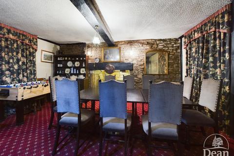 8 bedroom cottage for sale - Gloucester Road, Coleford