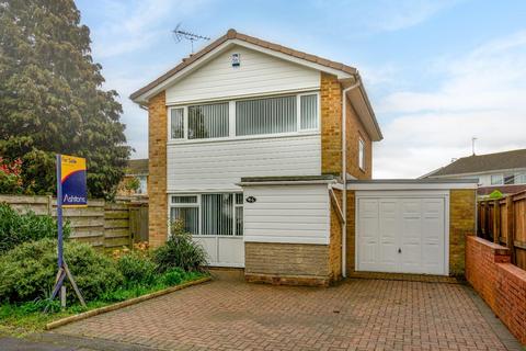 3 bedroom detached house for sale, Slessor Road, York