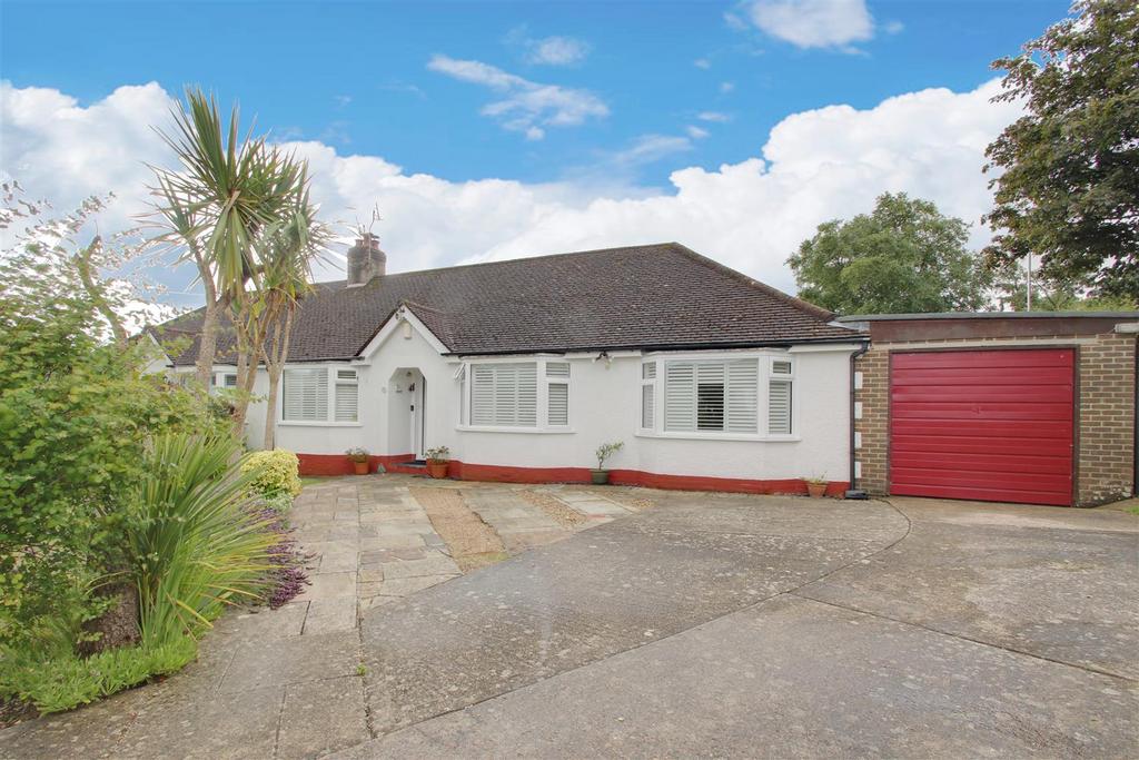 Vale Drive, Worthing 4 bed house for sale £550,000