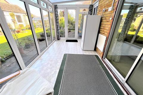 1a Sunningdale, Waltham, Grimsby, DN37 0UA