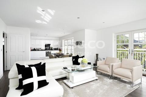 2 bedroom apartment for sale, Randolph Court, 109 Bunns Lane, Mill Hill, London, NW7