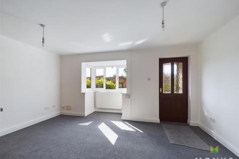 2 bedroom terraced bungalow to rent - Foxleigh Grove, Wem, Shropshire