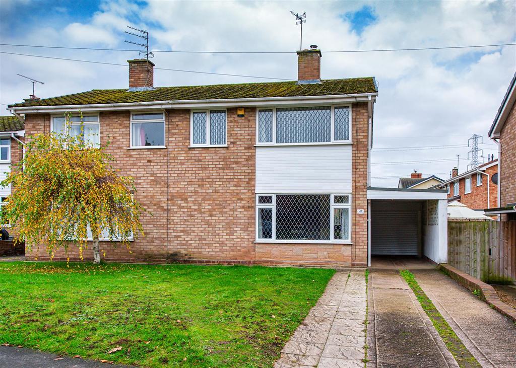 36 Wombourne Road, Swindon, Dudley 3 bed semidetached house for sale
