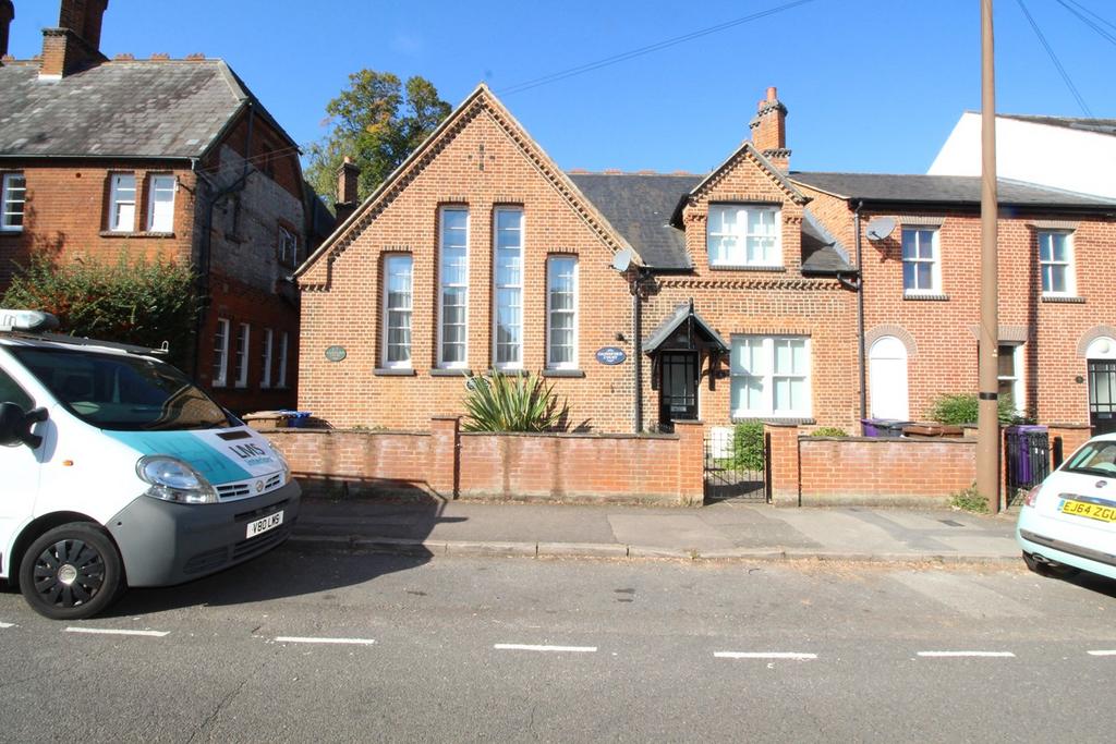 Gainsford Court, Radcliffe Road, HITCHIN, SG5 1 bed apartment £1,050