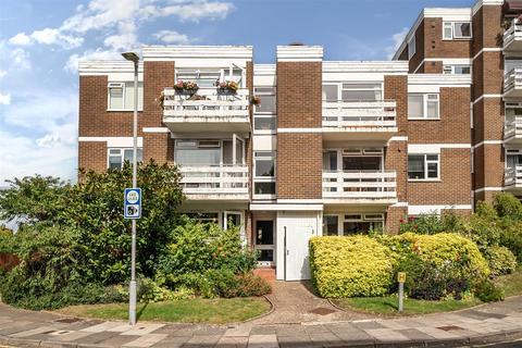 12 Mountcombe Close, Surbiton, KT6 6LJ