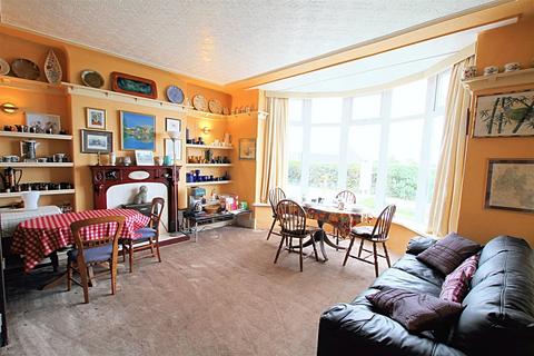 5 bedroom detached house for sale, New Quay