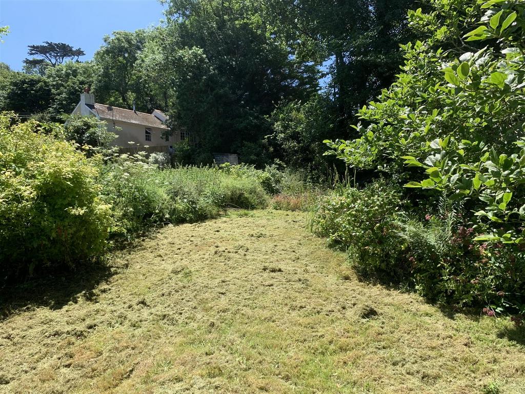 Trevellance Lane, Perranporth 3 bed property with land for sale £245,000