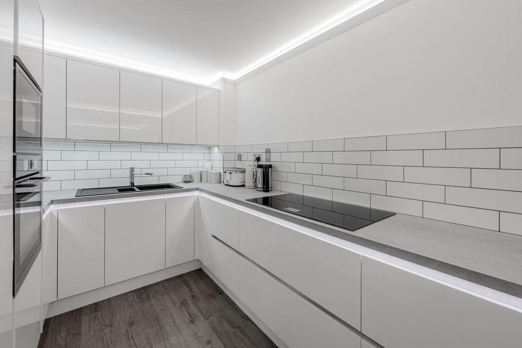 Kitchen 2