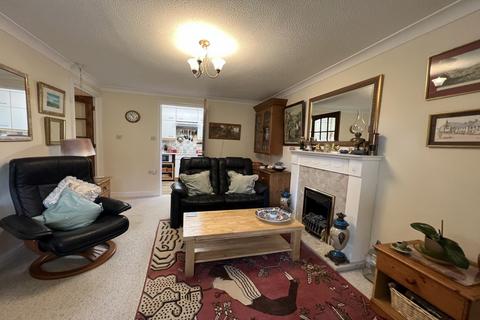 2 bedroom retirement property for sale - Priory Gardens, Abergavenny, NP7