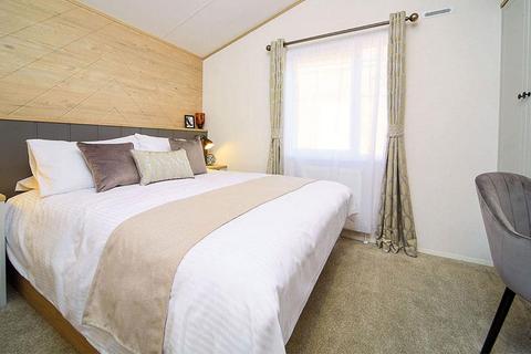 2 bedroom park home for sale, Lodge 74, Pettaugh Road, Stonham Aspal, Stowmarket