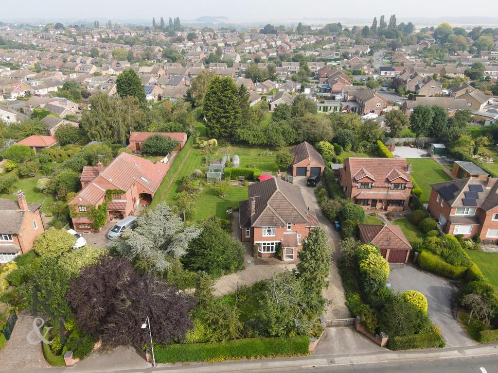 Selby Lane, Keyworth, Nottingham 3 bed detached house for sale £799,950
