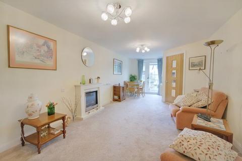 1 bedroom apartment for sale, Chesterton Court, Railway Road, Ilkley