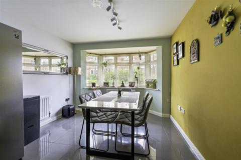 20 Ethel Bailey Close, Epsom, KT19 8NF