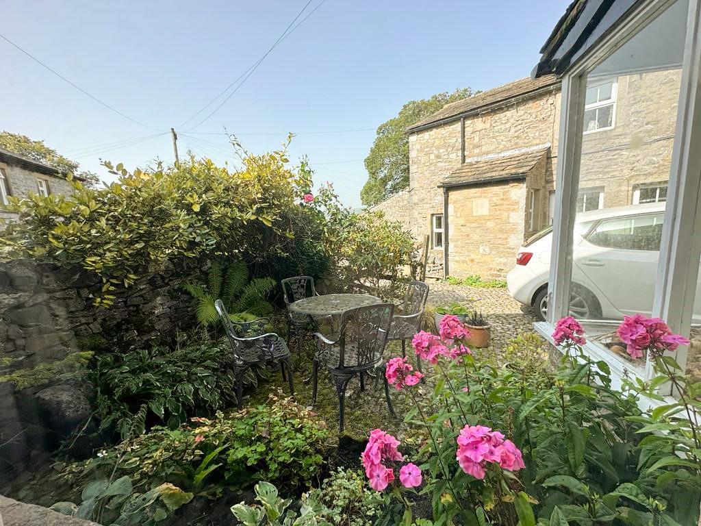 Low Lane, Grassington, Skipton 3 bed cottage for sale £400,000