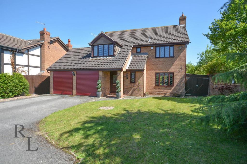 Killerton Park Drive, West Bridgford, Nottingham 4 bed detached house