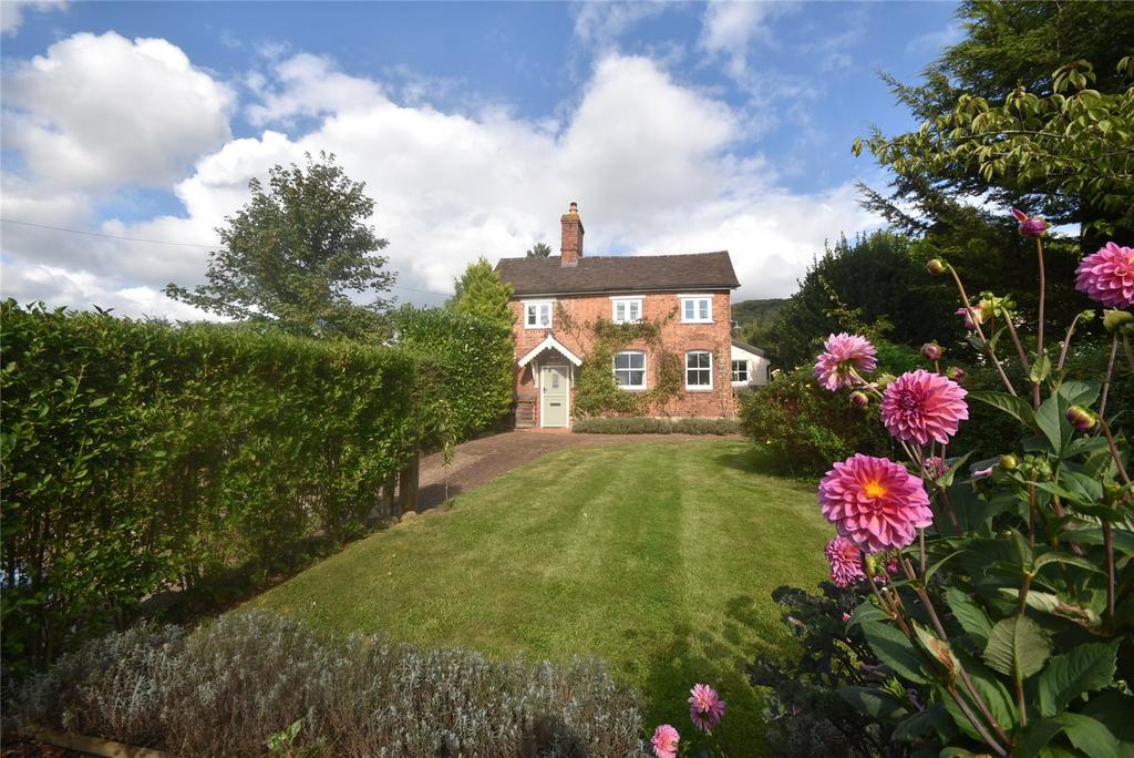 Bromyard Road, Ledbury, Herefordshire, HR8 3 bed detached house £500,000