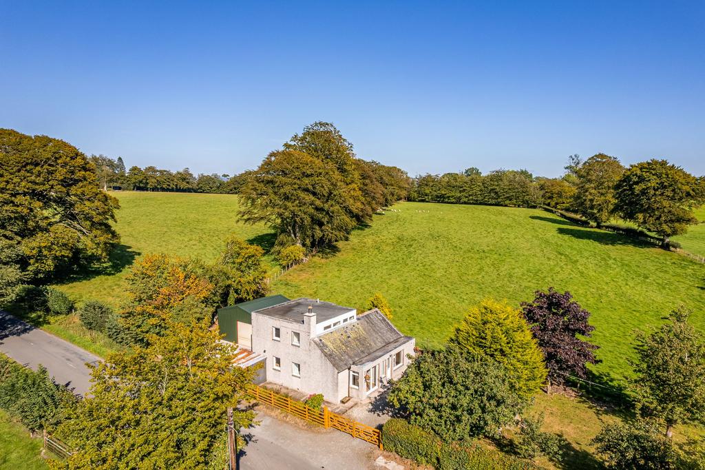 Cairnsmore, Johnstonebridge, DG11 3 bed cottage for sale £200,000