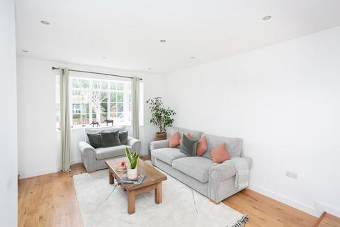 3 The Coppice, Watford, WD19 4HR