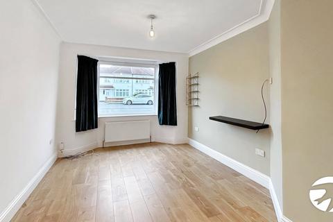 3 bedroom end of terrace house to rent, Belmont Road, Erith, DA8