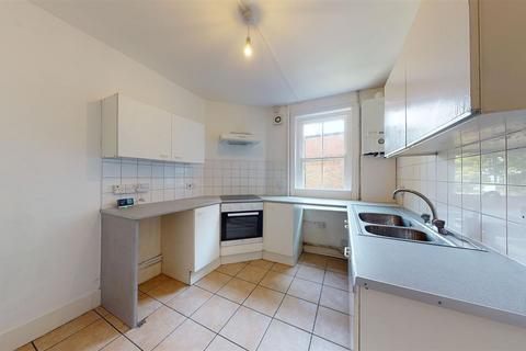 2 bedroom flat for sale, The Parade, Folkestone, CT20