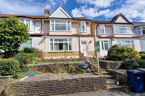 15 Brookside, East Barnet, Barnet, EN4 8TT