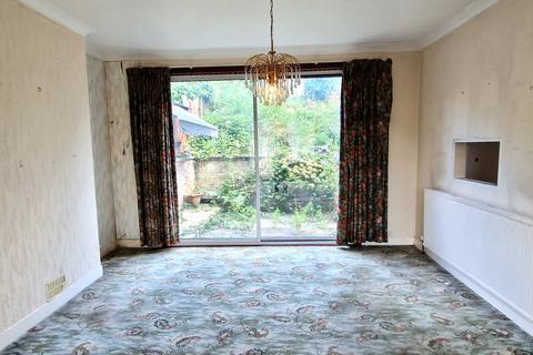 15 Brookside, East Barnet, Barnet, EN4 8TT