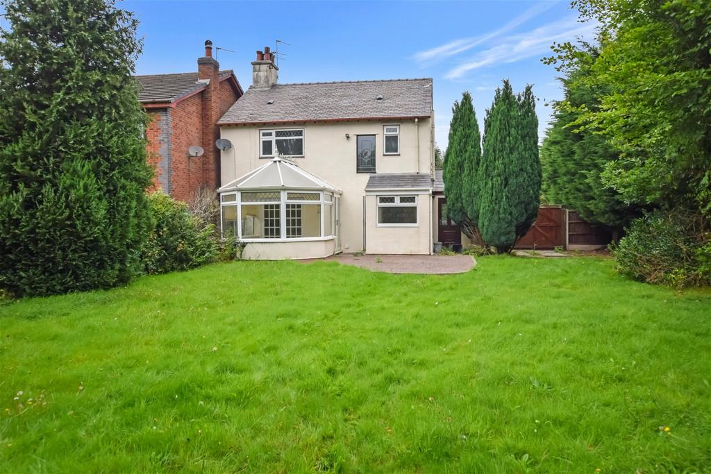 Warrington Road, Bold Heath, WIDNES 3 bed detached house £1,250 pcm