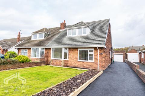 4 bedroom semi-detached bungalow to rent, Finsbury Avenue, Ansdell, Lancashire