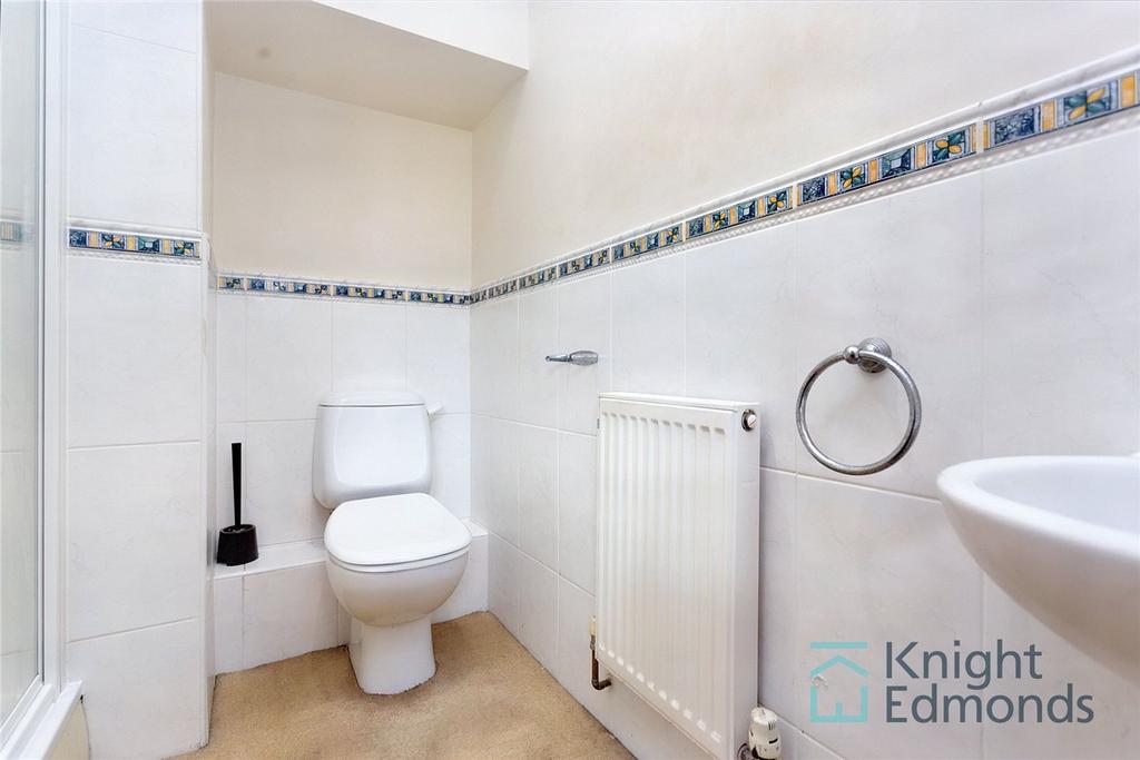 Bedroom 3 Ensuite