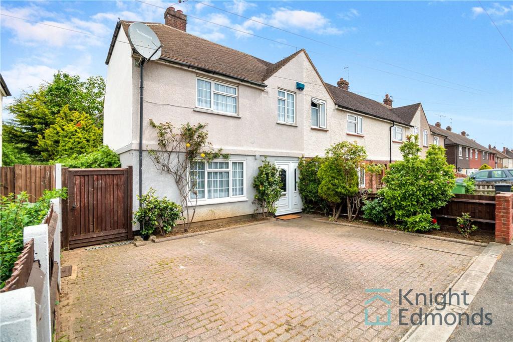 Plains Avenue, Maidstone, ME15 3 bed end of terrace house for sale £375,000