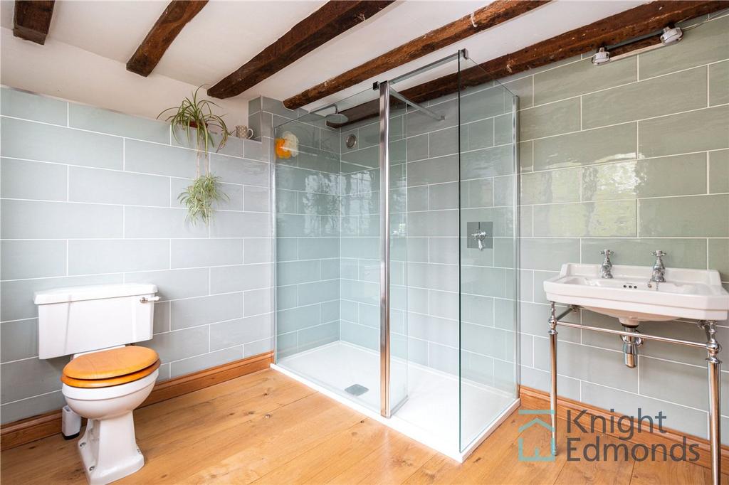Bedroom 1 Ensuite