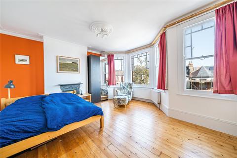 167 Victoria Road, Wood Green, London, N22 7XH