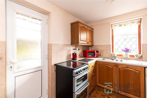 2 bedroom end of terrace house for sale, Cheshire Road, Maidstone, ME15