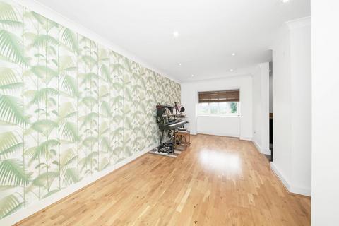 1 bedroom apartment to rent, Overhill Road, East Dulwich, London, SE22