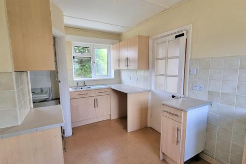 18 Burnell Avenue, Welling, DA16 3HN