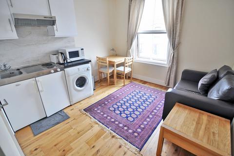 1 bedroom flat to rent, Cheniston Gardens, Kensington, London, W8