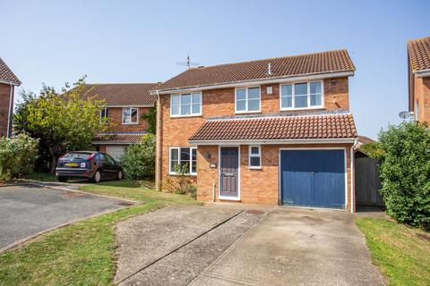 4 bedroom detached house for sale, Manor Close, Canterbury, CT1
