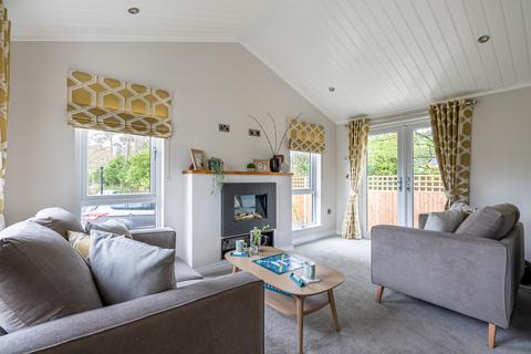 2 bedroom park home for sale, Fleet, Hampshire, GU52