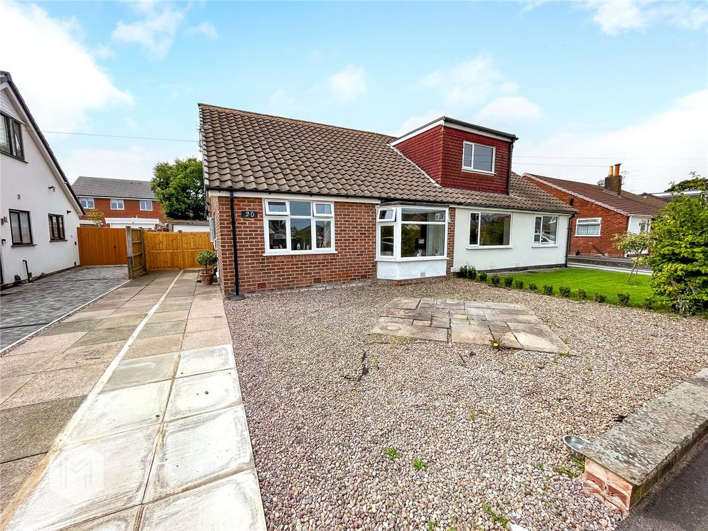 Rutland Avenue, Lowton, Warrington, Greater Manchester, WA3 2RQ 2 bed bungalow for sale £240,000