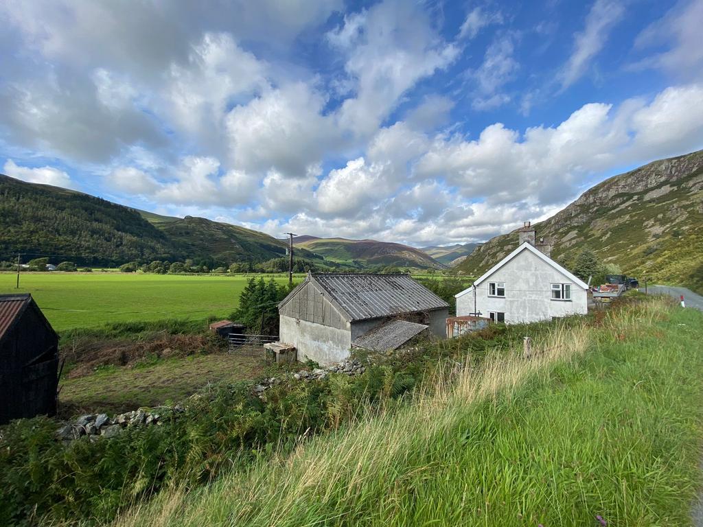 Wern Farm, Llanfihangel Y Pennant, Tywyn 4 bed farm house for sale £375,000