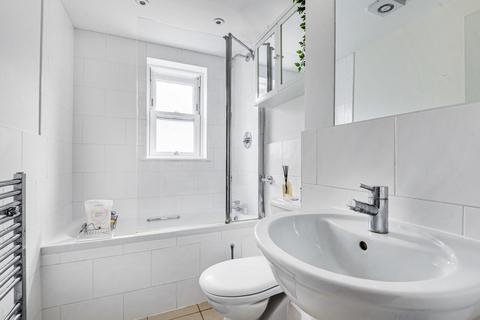 Flat 4, Travers House Trafalgar Grove, London, SE10 9TD