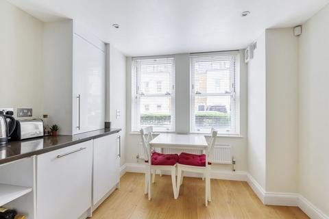 Flat 4, Travers House Trafalgar Grove, London, SE10 9TD